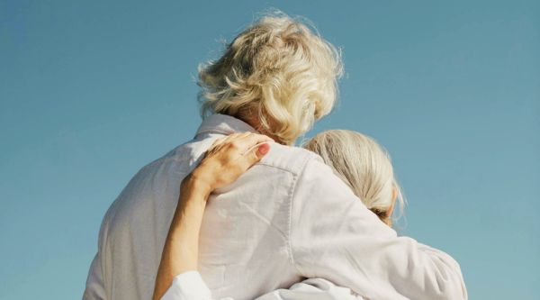 How To Apply Incontinence Pads, Pants & Slips: Tips & Tricks