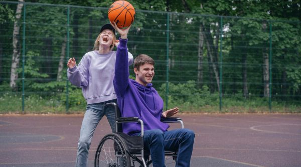 This Is What Can Cause Incontinence in Teenagers